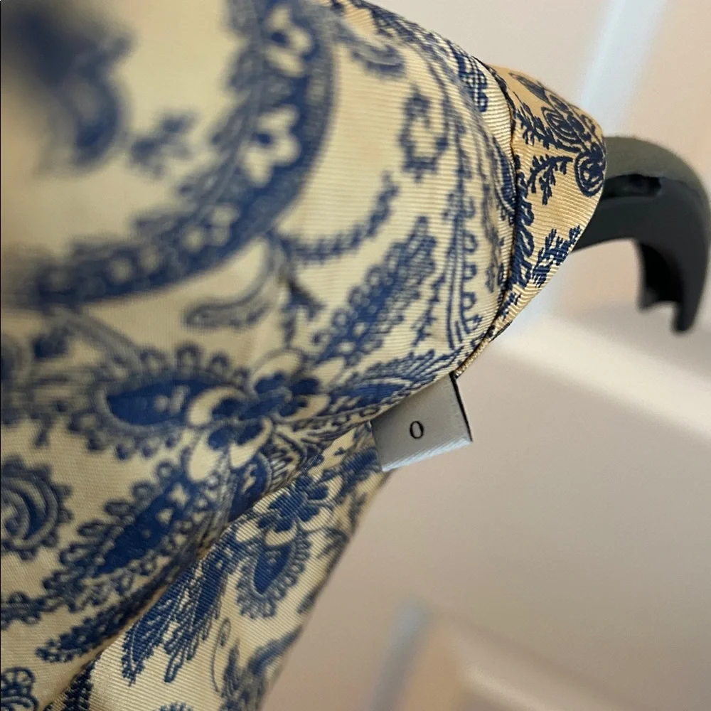 Sandro Paris pure silk blouse.  Size xs/s - Picture 8 of 8